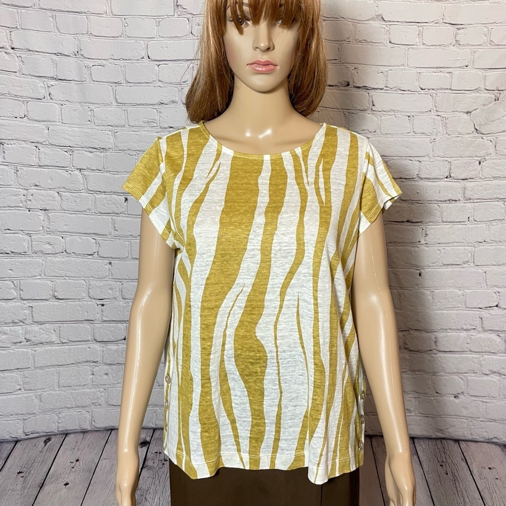 NWT New Tahari Short Sleeve Knit Linen Top Size M